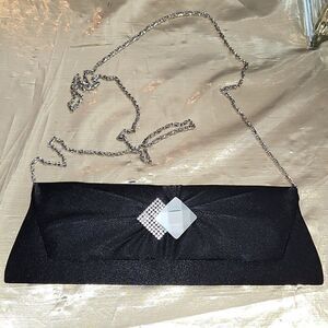 Bijoux Terner Black Cloth Clutch/Shoulder Purse